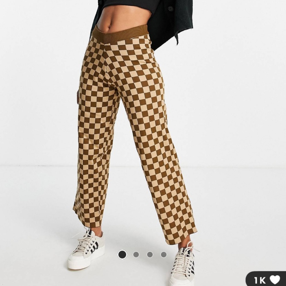 Relaxed wide leg pant in checkerboard
